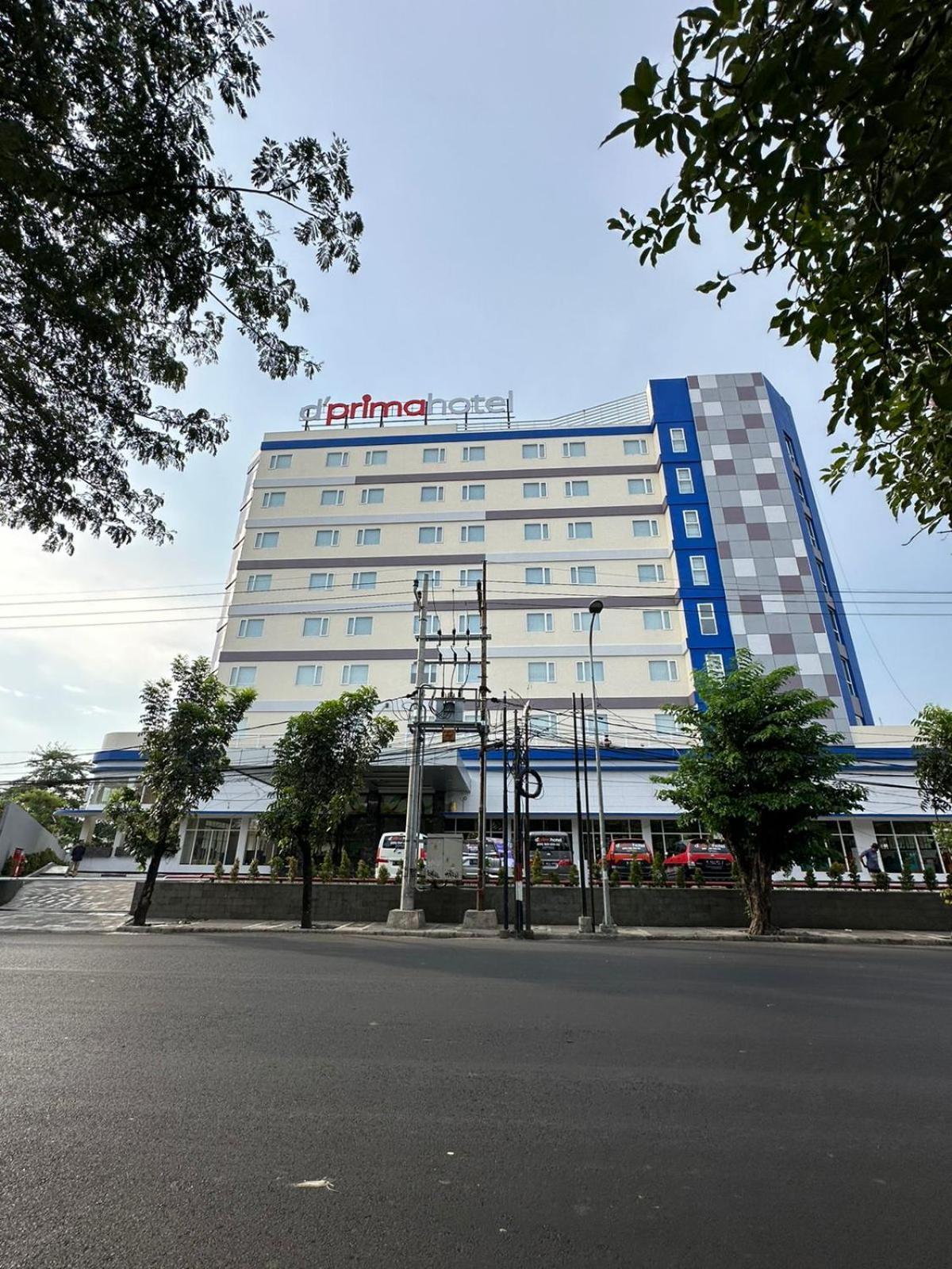 D'Primahotel Jemursari Сурабая Екстер'єр фото