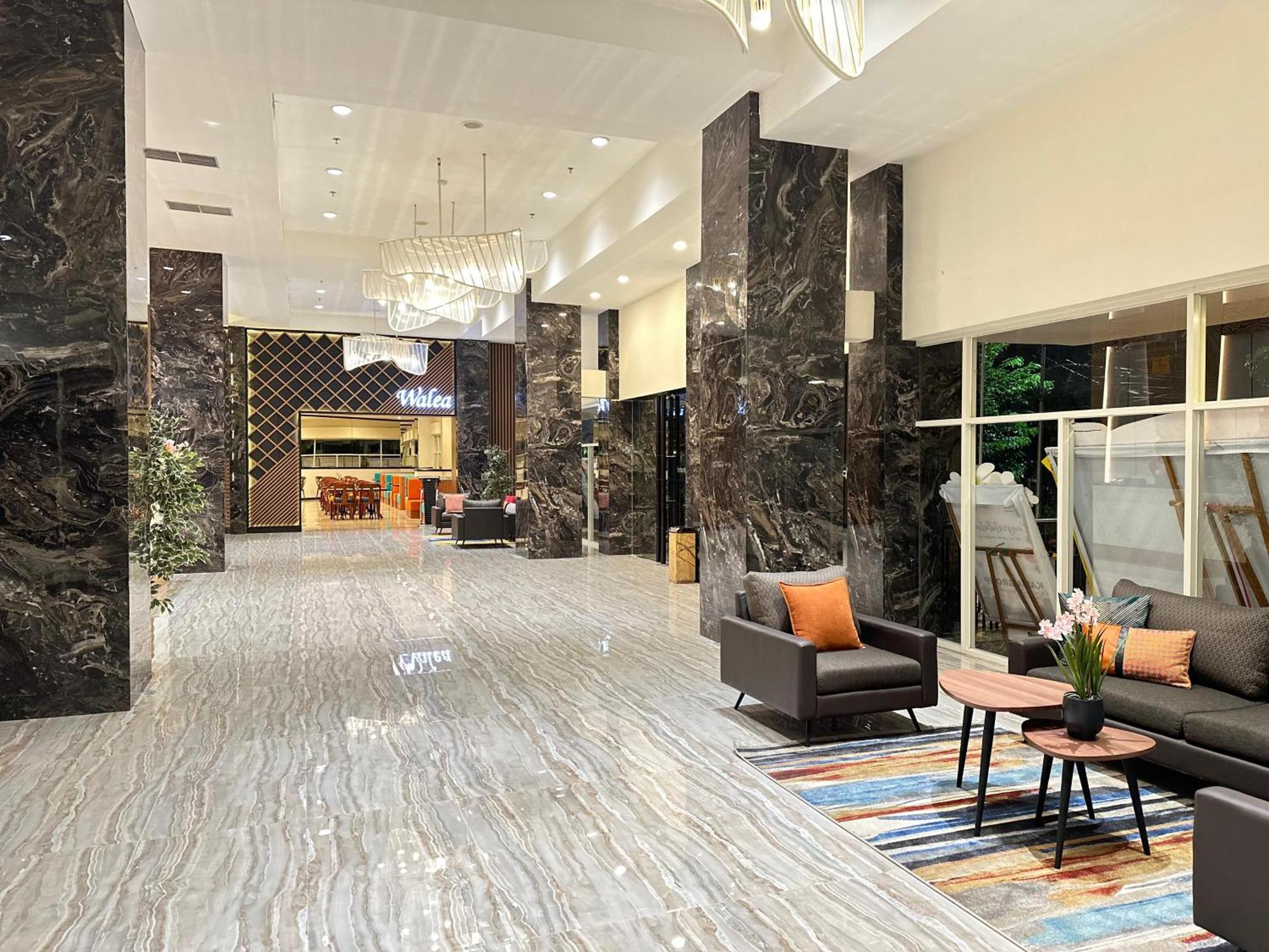 D'Primahotel Jemursari Сурабая Екстер'єр фото
